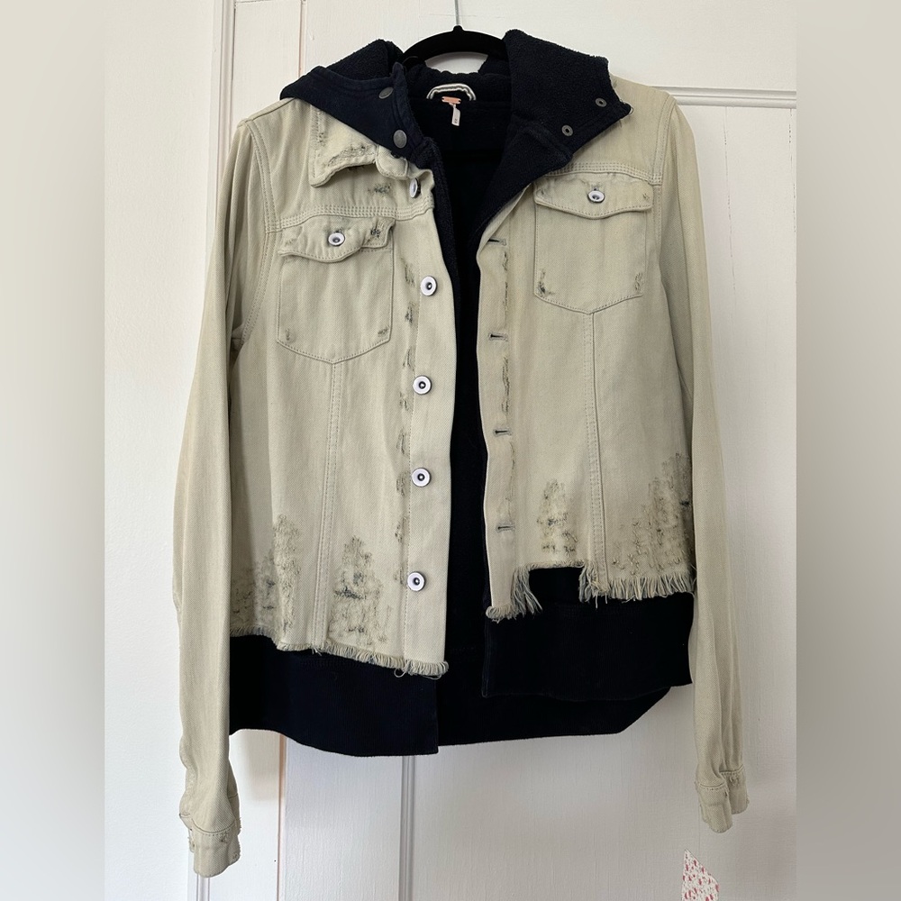 Free People Jean Jacket Women’s Size M NWT